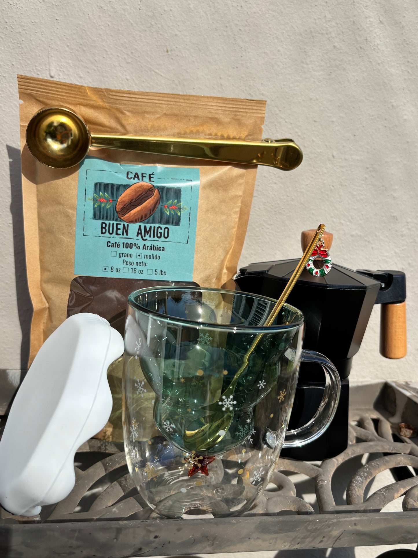 Bundle: Taza en forma de árbol de navidad doble glass, cuchara, café y greca